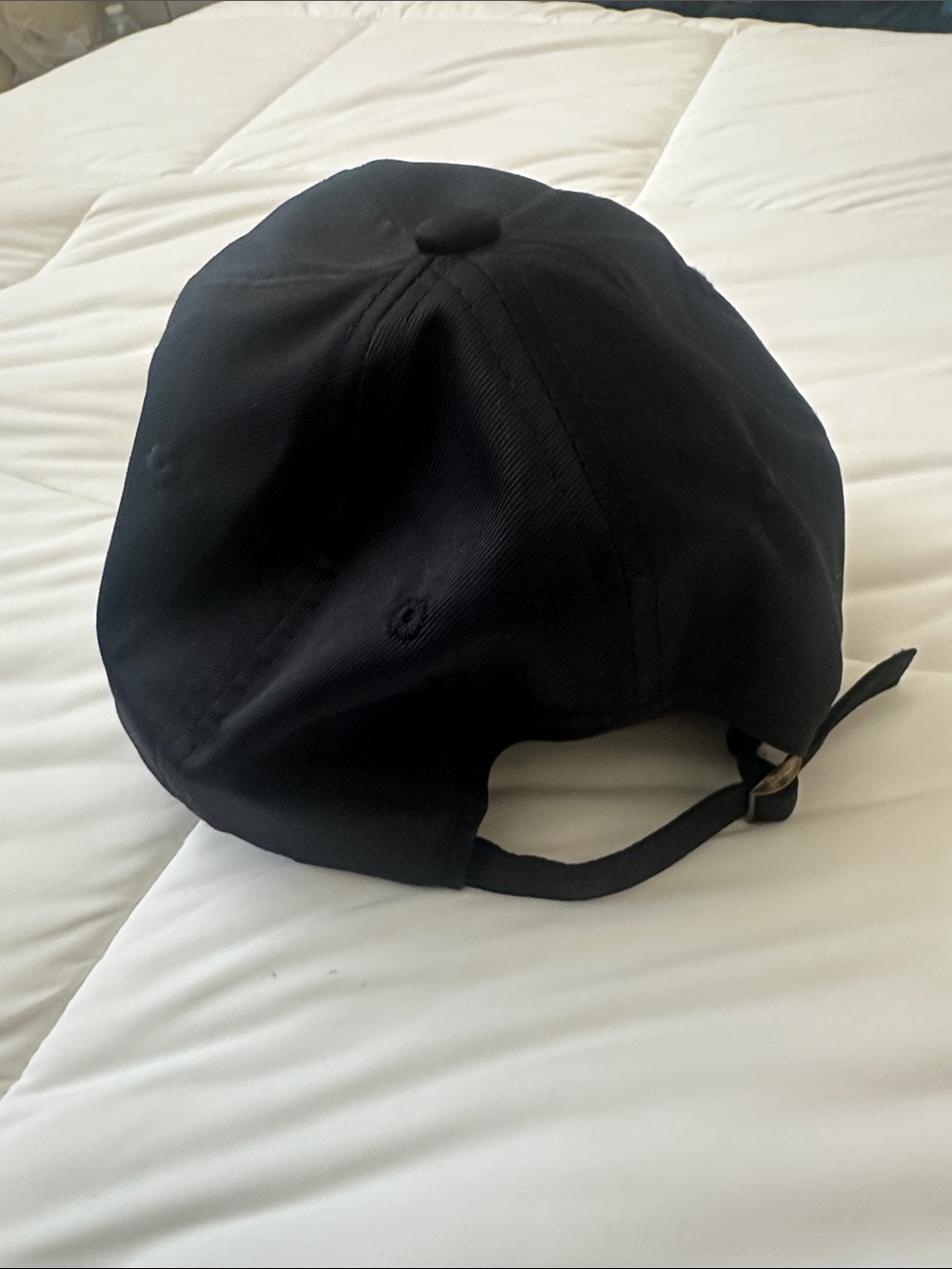 Black Yankees Baseball Cap - Picture 3 of 3